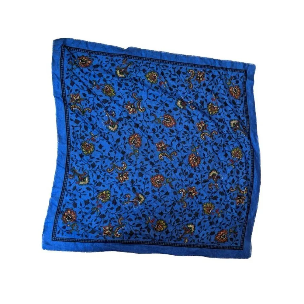 Unbranded vintage square